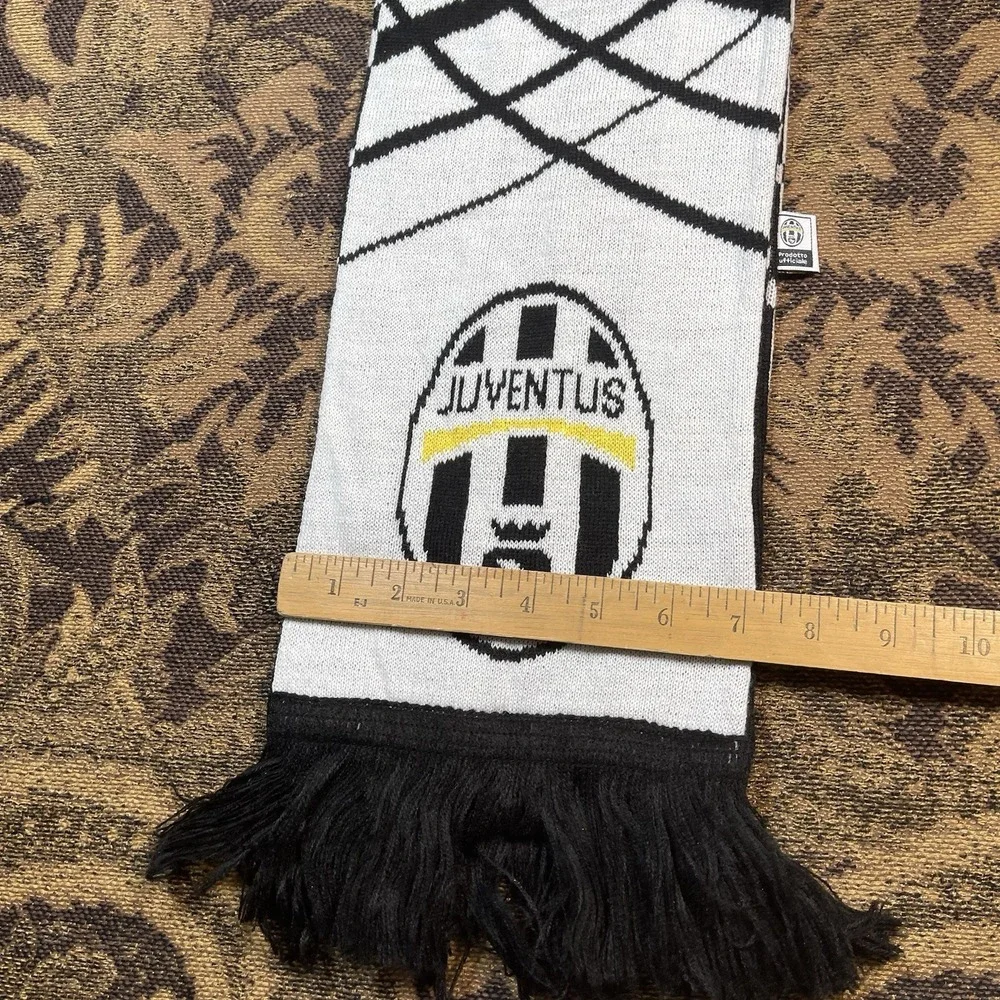 Juventus Soccer Football Scarf Licensed New White Black Double Sided New